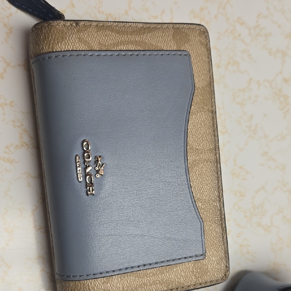 Coach Beige and Navy Satchel - Picture 7 of 11
